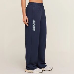 Gymshark Woven Track Straight Leg Pant -
Heavy Blue